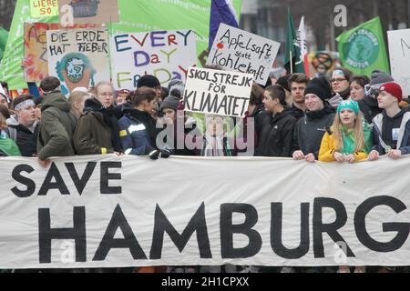 Annika Rittmann, Luisa-Marie Neubauer, Greta Thunberg, Hamburg, 21.02.2020 Stockfoto