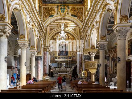 Matera, Italien, 15. September 2019: Malereien und Verzierungen im Inneren der Kathedrale von Matera, Basilikata, Italien Stockfoto