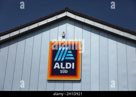 Firmenlogo des Discounters ALDI, Themenbild - Handel - Wirtschaft - Industrie Stockfoto