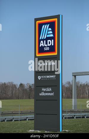 Hinweis des Lebensmitteldiscounters ALDI Süd, Themenbild - Handel - Wirtschaft - Industrie Stockfoto