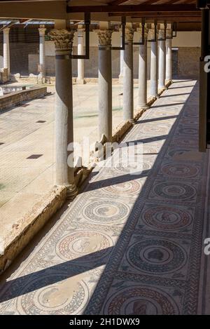 Modica, Sizilien, Italien - 24. August 2017: berühmte Mosaik in der Villa Romana del Calase. UNESCO-Weltkulturerbe. Stockfoto