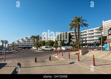 Eilat, Israel - 7 November, 2017: Blick auf den Club Hotel Eilat in Eilat, Israel. Die Stadt ist als Reiseziel für nationale und inter Stockfoto