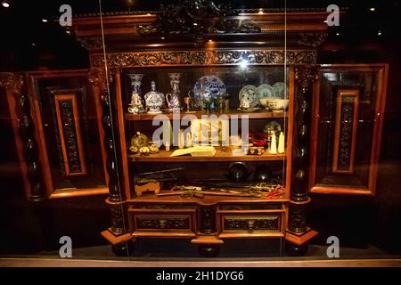 Fort Lauderdale - 9. Dezember 2019: Das Fragment des Innenraums des Holland-Amerika-Kreuzfahrtschiffs Eurodam am Seehafen Port Everglades in Fort Lauderdale, Flo Stockfoto