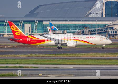 Guangzhou, China – 25. September 2019: Hainan Airlines Boeing 787-9 Dreamliner Flugzeug am Flughafen Guangzhou (CAN) in China. Boeing ist eine amerikanische Luft Stockfoto