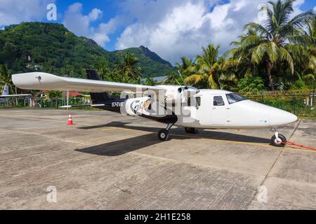 Mahe, Seychellen - 8. Februar 2020: Flugzeug ZIL Air Vulcanair P68C am Flughafen Mahe (SEZ) auf den Seychellen. Stockfoto