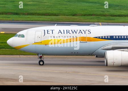 Changi, Singapur – 29. Januar 2018: Jet Airways Airbus A330-200 Flugzeug am Changi Flughafen (SIN) in Singapur. Airbus ist ein europäischer Flugzeughersteller Stockfoto