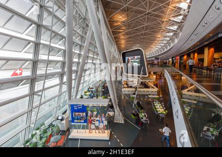 Zürich, Schweiz - 10. Februar 2020: Airside Center des Flughafens Zürich (ZRH) in der Schweiz. Stockfoto