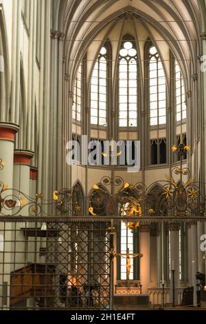 ALTENBERG, NRW, DEUTSCHLAND - 10. JULI; 2017: Der Altenberger Dom wird auch Bergischer Dom genannt und ist eine denkmalgeschützte Klosterkirche in Deutschland. Stockfoto