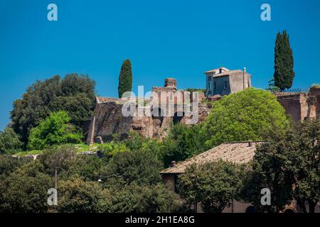 Tempel des Apollo Palatinus auf Palatin Hügel des antiken Rom und Circus Maximus Stockfoto