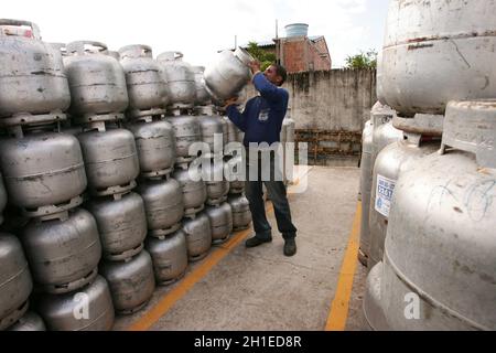 Eunapolis, bahia / brasilien - 16. märz 2010: Blick auf den Weiterverkauf von Gasküchen in der Stadt Eunapolis. *** Ortsüberschrift *** . Stockfoto