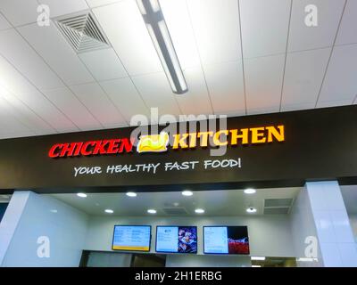 Orlando, USA - 10. Mai 2018: Das Fast-Food-Café oder Restaurant Chicken Kitchen in Orlando, Florida, USA Stockfoto