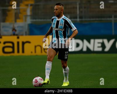 RS - Porto Alegro - 10/17/2021 - BRASILIANISCHER A 2021 - GREMIO X YOUTH - Rafinha Gremio Spieler bei einem Spiel gegen Juventude im Stadion Arena do Gremio um die brasilianische A 2021 Meisterschaft. Foto: Maxi Franzoi/AGIF/Sipa USA Stockfoto