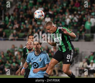 16. Oktober 2021: Der Austin FC Mittelfeldspieler Alexander Ring (8) führt den Ball während eines MLS-Spiels zwischen dem Austin FC und dem Minnesota United FC am 16. Oktober 2021 in Austin, Texas. (Bild: © Scott Coleman/ZUMA Press Wire) Stockfoto