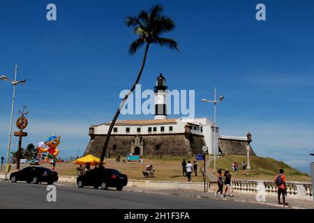 salvador, bahia / brasilien - 25. September 2012: Blick auf das Fort Santo Antonio, allgemein bekannt als Farol da Barra, in der Stadt Salvador. Stockfoto