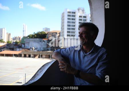 salvador, bahia / brasilien - 11. oktober 2017: Fernando Guerreiro, Theaterregisseur, wird im Gregório de Matos Theater in Salvador zu sehen sein. *** Lokal Stockfoto