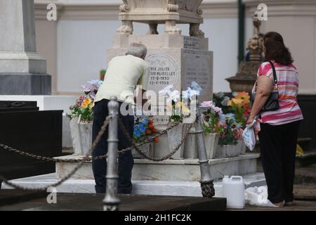 salvador, bahia / brasilien - octoober31, 2018: Ansicht der Gräber auf dem Friedhof Campo Santo in der cidade de Salvador. *** Ortsüberschrift *** Stockfoto