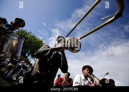 salvador, bahia/brasilien - 28. Mai 2019: Musiker der Bahia Philharmonics sind während der Aufführung zu sehen. *** Ortsüberschrift *** . Stockfoto