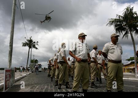 porto seguro, bahia / brasilien - 2. dezember 2011: Bei der Eröffnung der Operation Summer in der Stadt Porto Seguro werden Militärpolizisten entdeckt. *** Lo Stockfoto