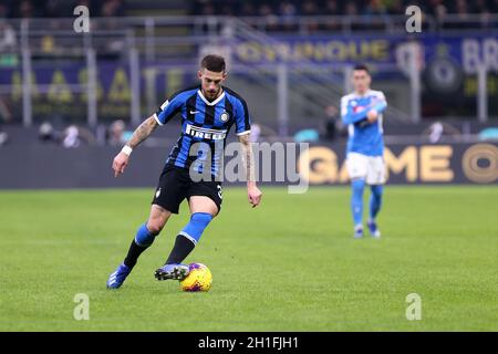 Mailand, Italien. Februar 2020. COPPA Italia Halbfinale erste Etappe . FC Internazionale gegen Ssc Neapel. Cristiano Biraghi vom FC Internazionale. Stockfoto