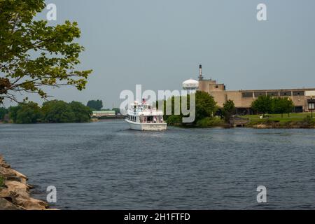 Alpena Michigan, USA - 19. Juli 2021: Lady Michigan Ferry Boat Stockfoto