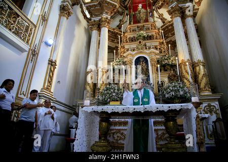 salvador, bahia / brasilien - 8. November 2019: Blick auf die Bonfim-Kirche auf dem Heiligen Berg in Salvador. *** Ortsüberschrift *** Stockfoto