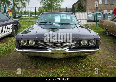 BERLIN, 27. APRIL 2019: Full-size Auto Chrysler New Yorker, 1968 Stockfoto