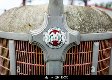 BERLIN, 27. APRIL 2019: Emblem der special car - Maxim Fire Truck. Stockfoto