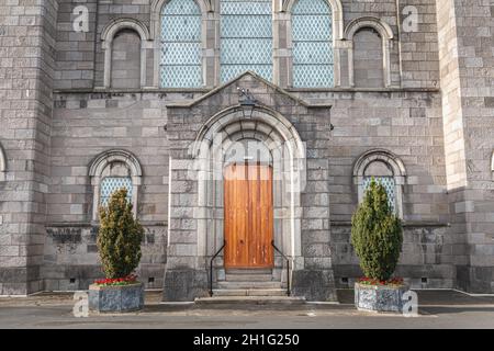 Dublin, Irland - 13. Februar 2019: Architektur Detail der Kirche des Heiligen Herzens in der Nähe des Stadtzentrums an einem Wintertag Stockfoto