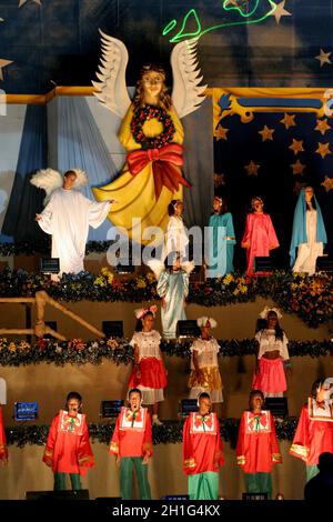 salvador, bahia / brasilien - 16 2006. dezember: Kinder werden in einer Choraufführung in Santa Casa da Misericordia in der Stadt Salvador gesehen. Stockfoto