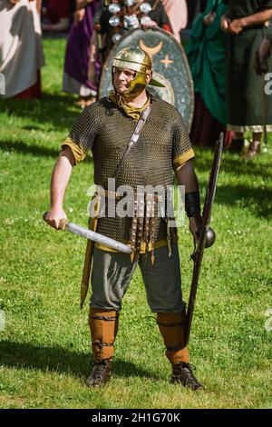 Alba Iulia, Rumänien - 04. Mai 2019: Roman Legionnairy während des Festivals Roman Apulum 'Revolta'. Stockfoto