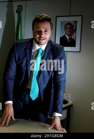 salvador, bahia / brasilien - 29. september 2015: Manuel Vitorio, Finanzminister der Regierung von Bahia, während der Leitung von Jaques Wagner Stockfoto