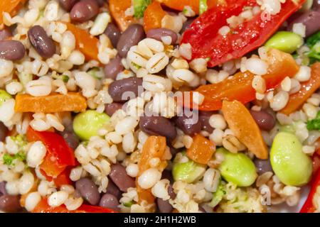 Mischung aus geschmortem Gemüse - vegetarische Mischung Stockfoto