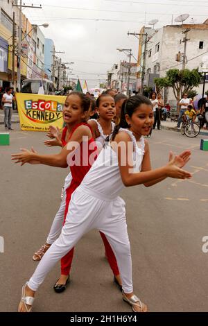 Eunapolis, bahia / brasilien - 24. september 2010: Kinder aus Schulen in der Stadt Eunapolis werden während der Parade gesehen. Stockfoto