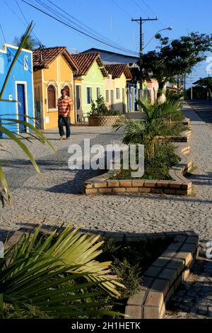 prado, bahia / brasilien - 13. september 2008: Bunte Häuser sind auf der Straße in der Stadt Prado im Süden Bahia zu sehen. Stockfoto