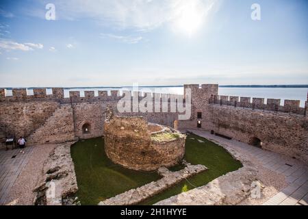 Kulturerbe, mittelalterliche RAM-Festung, alte osmanische Festung, Grenzbefestigung am Ufer der Donau, Ostserbien, Europa Stockfoto