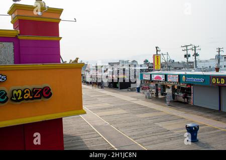 WILDWOOD, NEW JERSEY - 16. September 2020: Blick auf den Wildwood Boardwalk Stockfoto