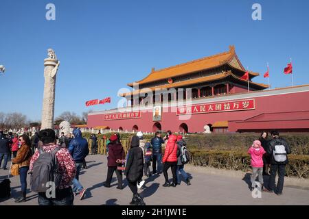 Das Tor des himmlischen Friedens auf dem berühmten Platz des Himmlischen Friedens in Peking Stockfoto