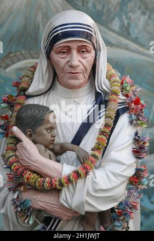 Statue der Mutter Teresa in Kalkutta Prem Dan Haus Stockfoto