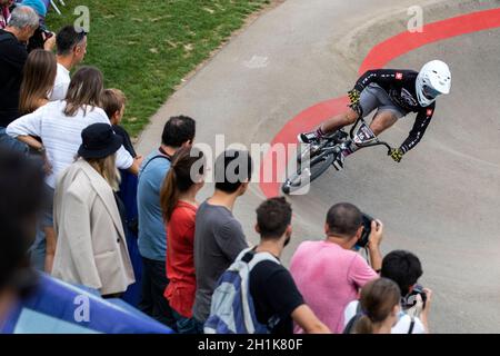 Lissabon, Portugal. Oktober 2021. Der Schweizer Biker Tristan Borel in Aktion beim Red Bull Pump Track WM Finale der Herren.Eddy Clerte gewann das Finale der Herren. (Foto von Hugo Amaral/SOPA Images/Sipa USA) Quelle: SIPA USA/Alamy Live News Stockfoto