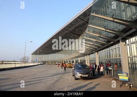 Das neue Terminal der internationalen Abflüge von Kolkata Flughafen, Indien Stockfoto