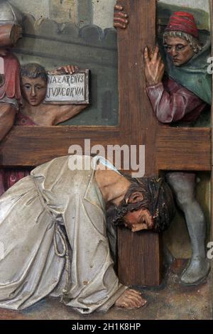7. der Kreuzweg, Jesus fällt zum zweiten Mal Stockfoto