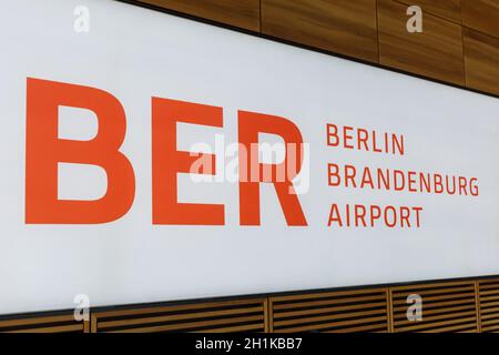 Berlin, 28. Oktober 2020: Neuer Flughafen Berlin Brandenburg BER Willy Brandt Terminal 1 in Deutschland. Stockfoto