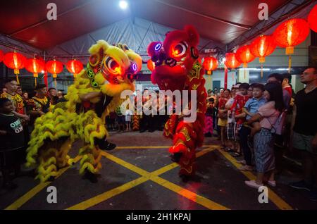 Georgetown, Penang/Malaysia - Jan 24 2020: Löwentanz während des chinesischen Neujahrstanzes. Stockfoto