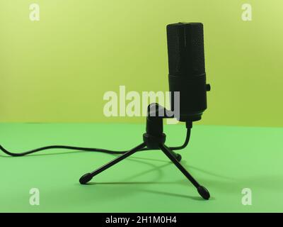 Mikrofon Ton Stimme schwarze Musik singen Schallplatten Vinyl Radio Stockfoto