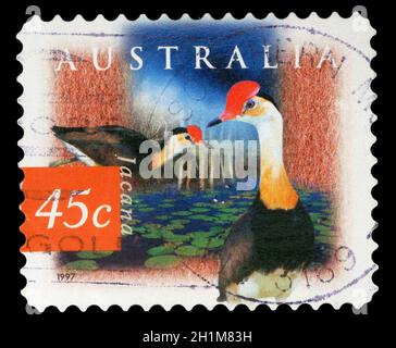 Stempel gedruckt in den Australien zeigt Kamm-Crested Jacana, Irediparra gallinacea, tropischen Wader, ca. 1997 Stockfoto