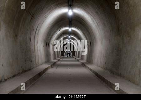 Tunnel Gric ist ein WW2 unter Altstadt, touristische Attraktion. Renoviert und für Wanderungen und Ausstellungen, in Zagreb, Kroatien Stockfoto