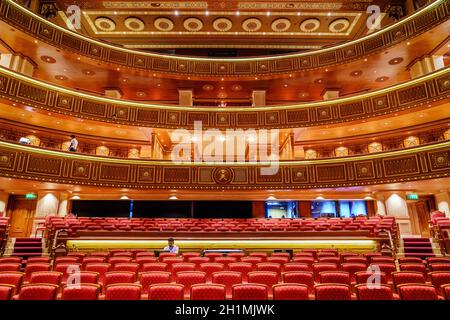 Maskat, Oman, 3. Dezember 2016: Innenansicht des Royal Opera House in Maskat, Oman Stockfoto