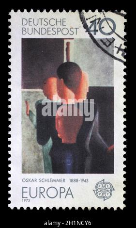 In Deutschland gedruckte Briefmarke zeigt das abstrakte Gemälde von Oskar Schlemmer, deutscher Maler, Bildhauer, Designer und Choreograf, Bauhaus-Schule, Ca. 1 Stockfoto