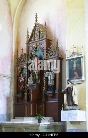Altar des heiligen Florian in der Pfarrkirche des heiligen Nikolaus in Krapina, Kroatien Stockfoto