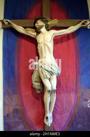 Die Kreuzigung, die Kapelle in der Blinden Zentrum Saint Raphael in Bozen, Italien Stockfoto